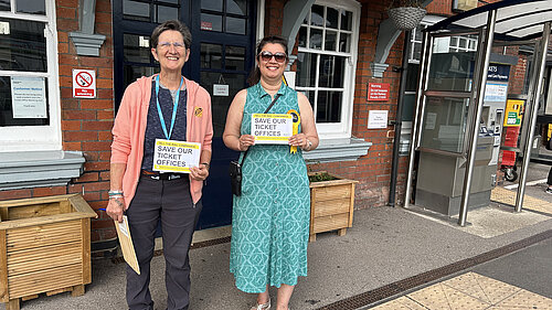 Chrissie and Gayathri at Swanwick station